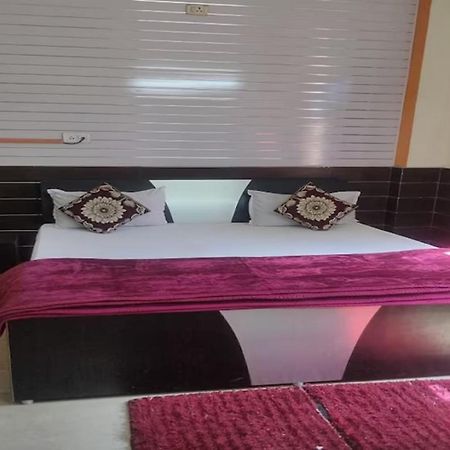 Goroomgo New Ashiyana Palace 瓦拉纳西 外观 照片